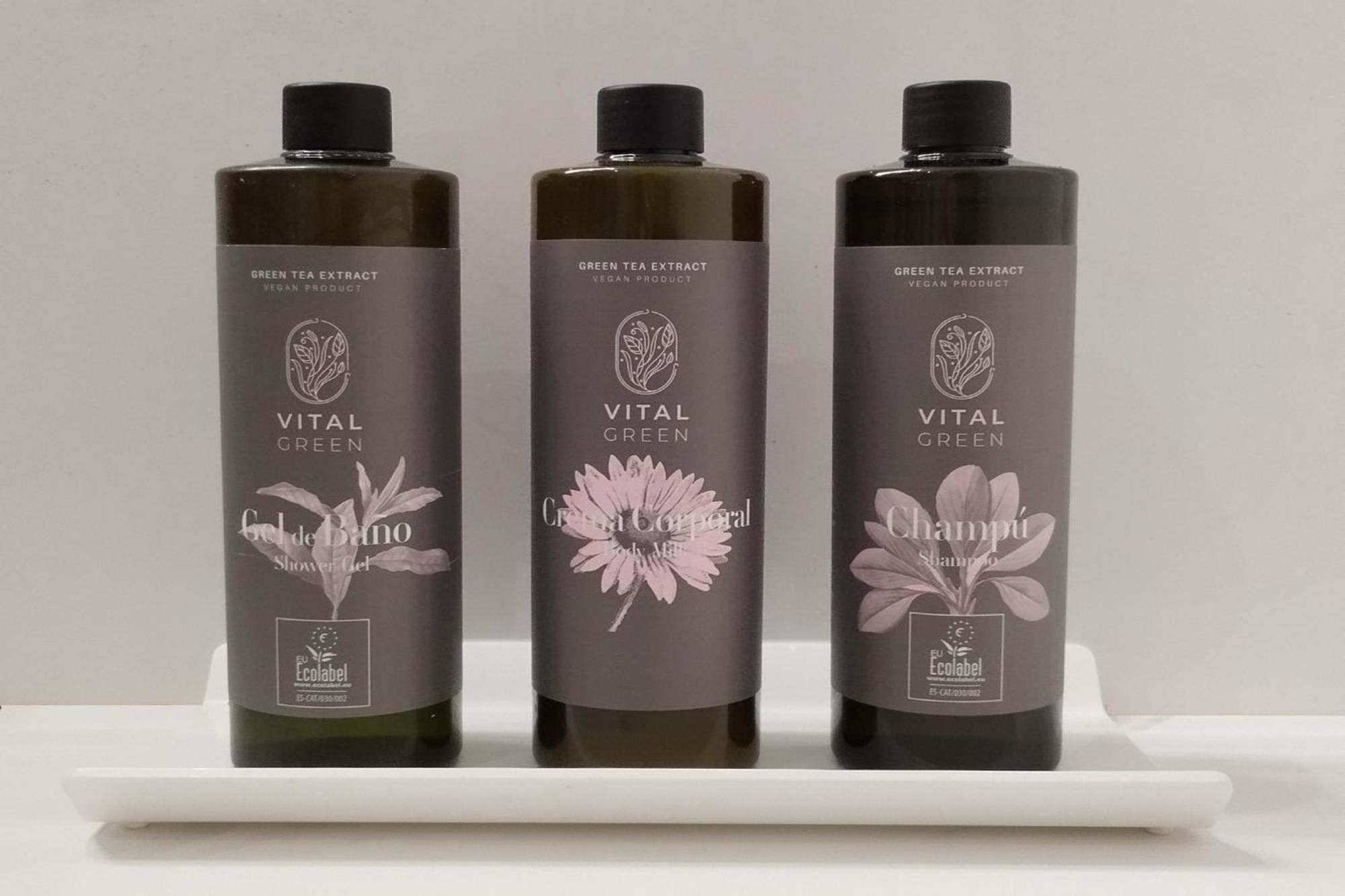 Hotel Best Semiramis Puerto de la Cruz  Bagian luar foto A selection of body care products
