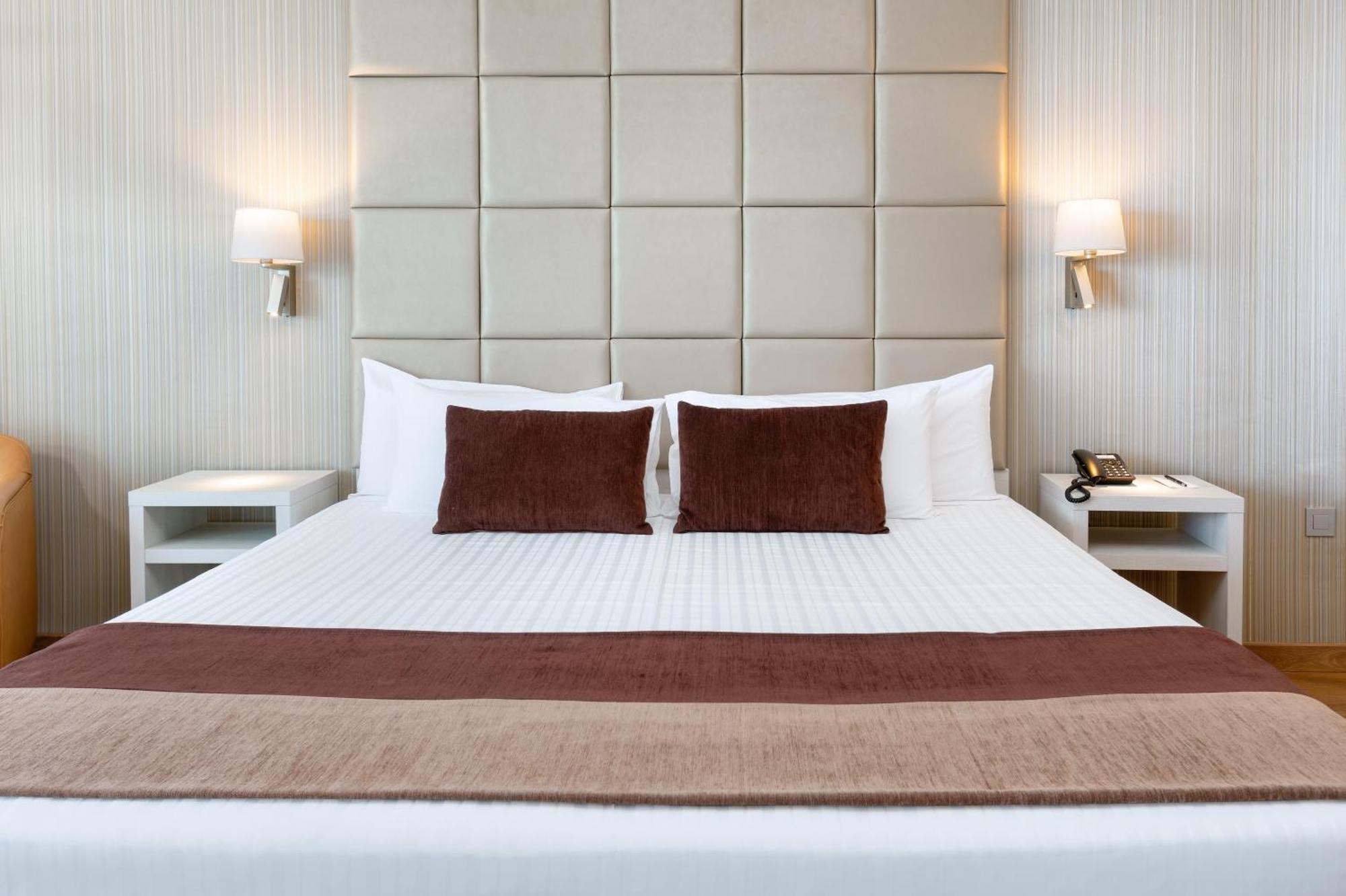 Hotel Best Semiramis Puerto de la Cruz  Bagian luar foto A bed